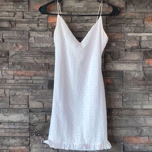 B. Darlin Spaghetti Strap White Mini Dress 
Size: 5 / S (Juniors)